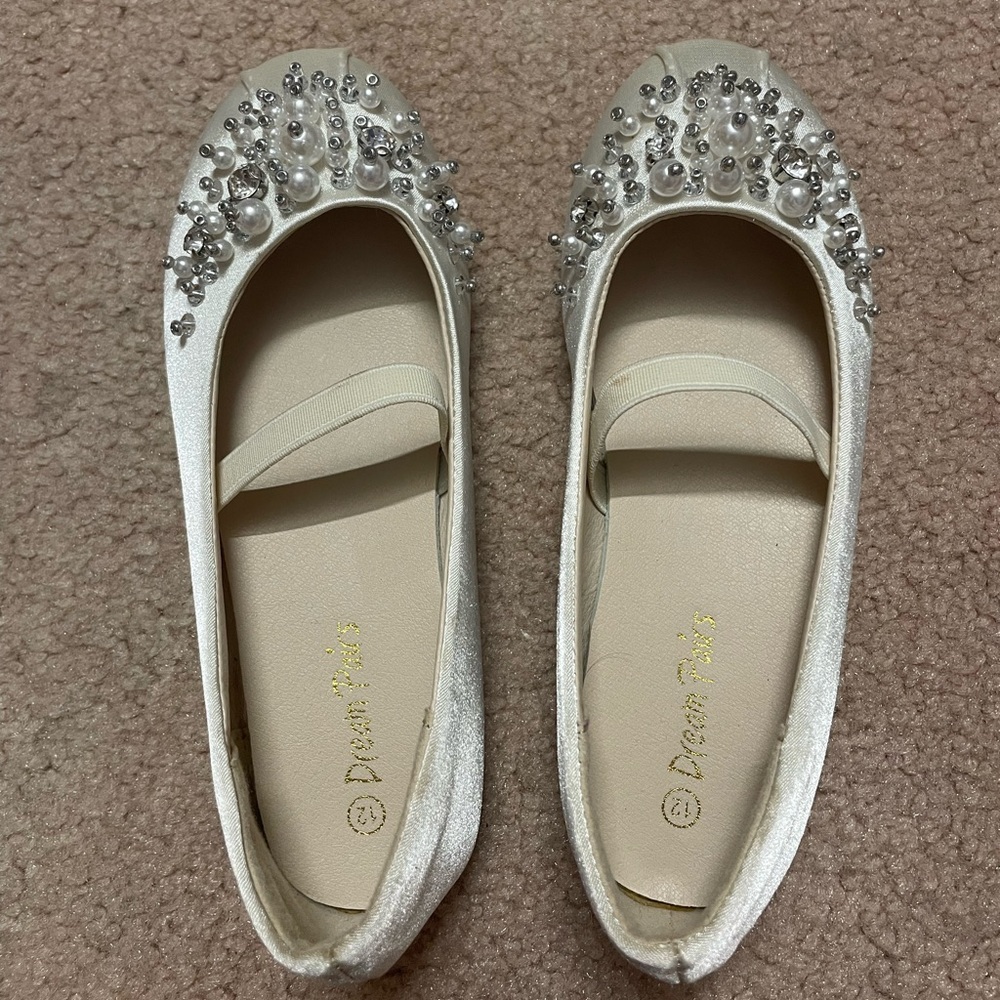 Embellished White Flats( size: 12) new